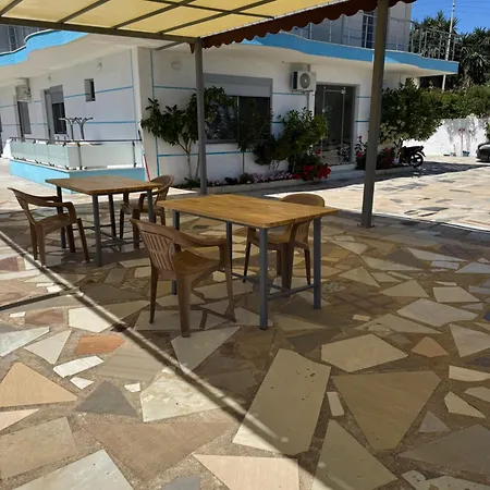 Irini 3* Sarandë