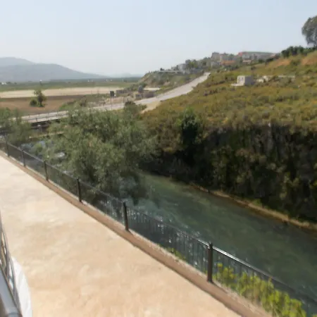 Hotel Irini